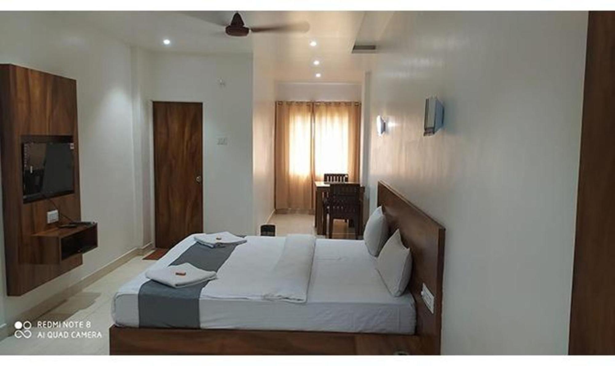 Fabhotel Omkar Pride Пуна Экстерьер фото